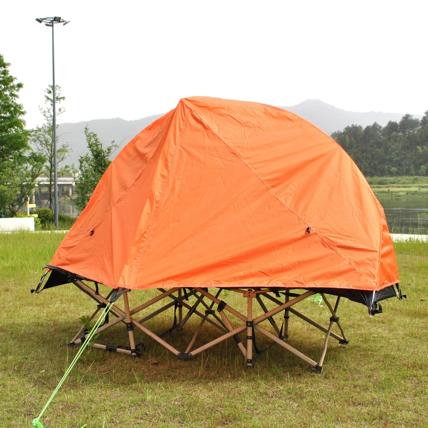 Waterproof and Windproof 1 Person Tent, Camping Tent,Aluminum Pole Backpacking Tent Can Be Cot Bed Tent Not Include the Bed