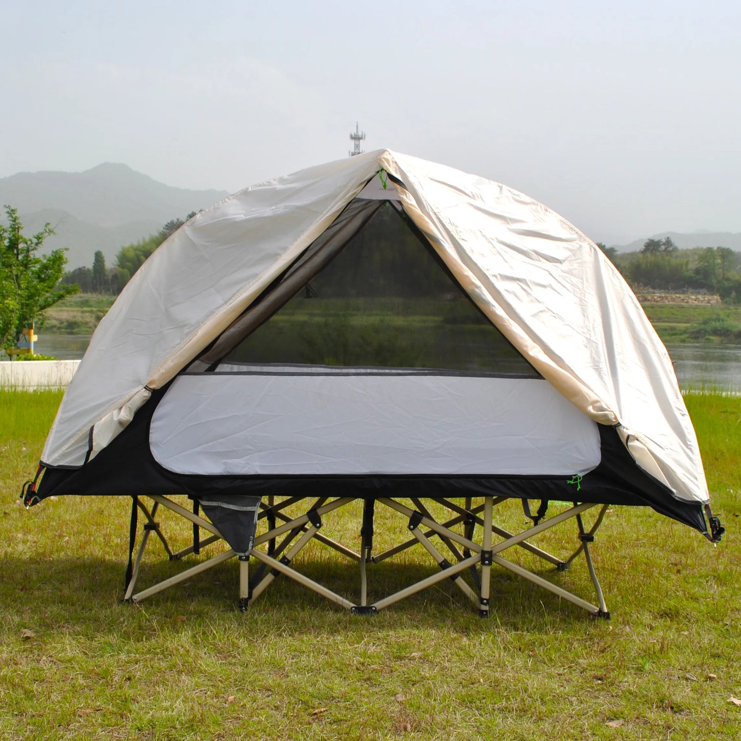 Waterproof and Windproof 1 Person Tent, Camping Tent,Aluminum Pole Backpacking Tent Can Be Cot Bed Tent Not Include the Bed