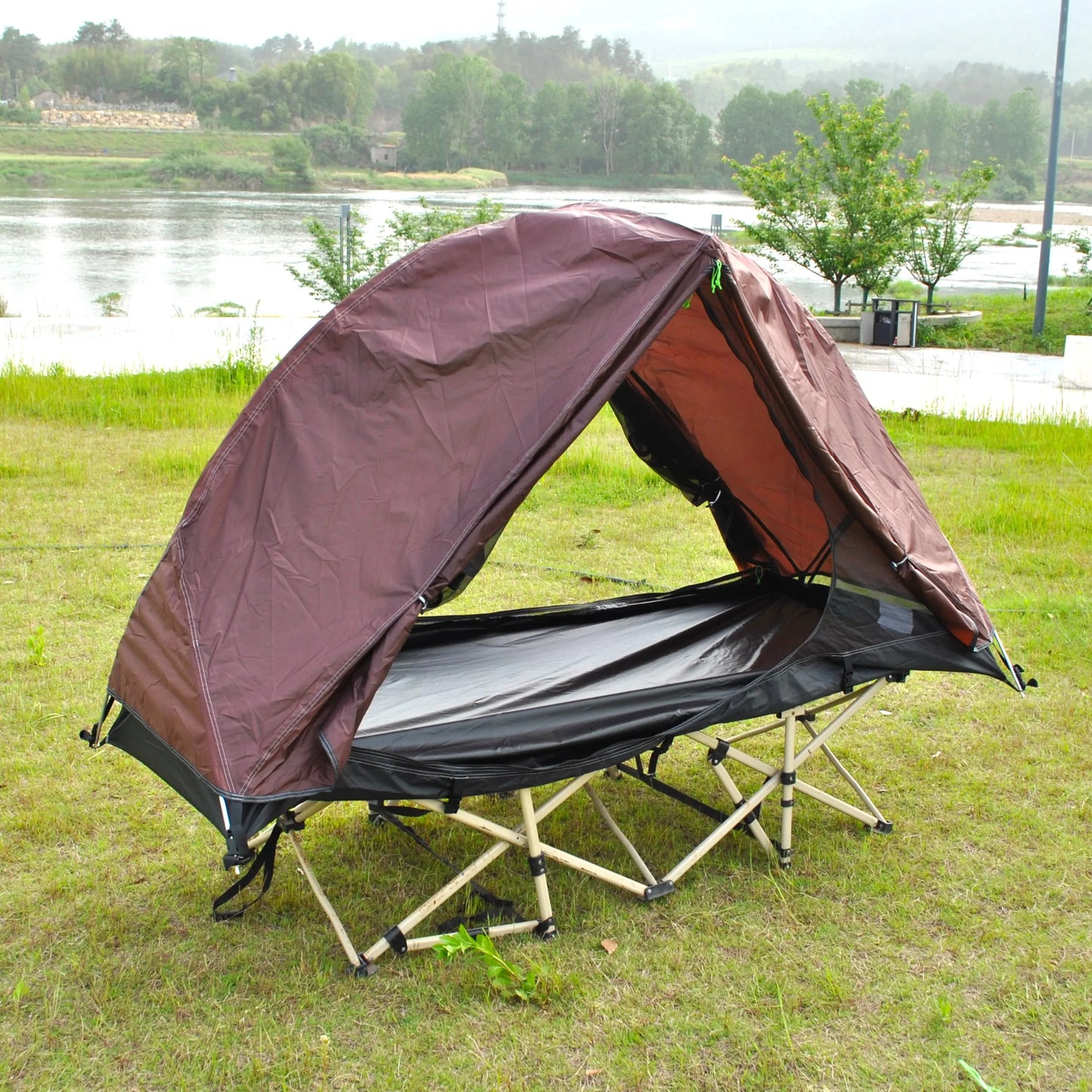 Waterproof and Windproof 1 Person Tent, Camping Tent,Aluminum Pole Backpacking Tent Can Be Cot Bed Tent Not Include the Bed