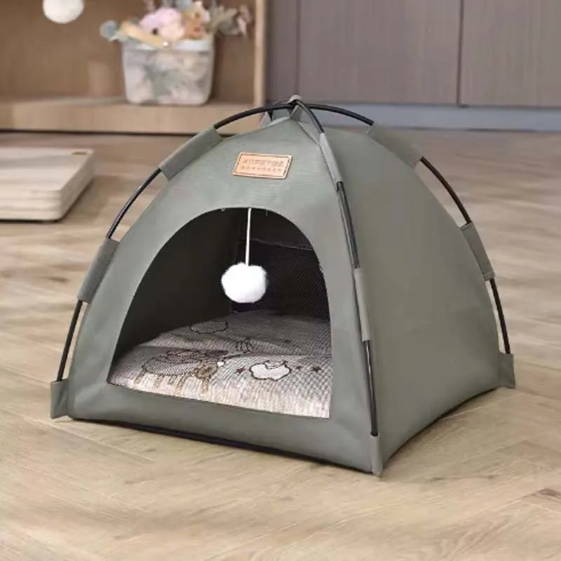 The pet tent is comfortable, breathable, scratch-resistant and wear-resistant, universal in all seasons, odorless and washable.